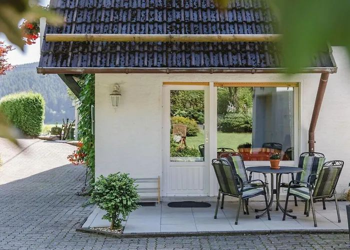 House On The Sunny Slope Type B * 埃斯洛黑